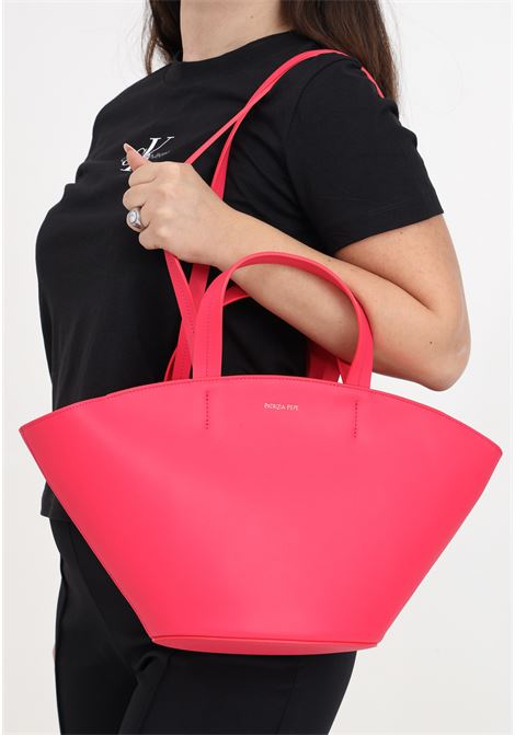 Hybrid rose women's bag with minimal city silver metal logo plate PATRIZIA PEPE | 8B0092/L095M481